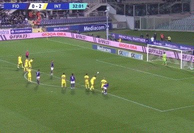 因红牌而失 因红牌而失