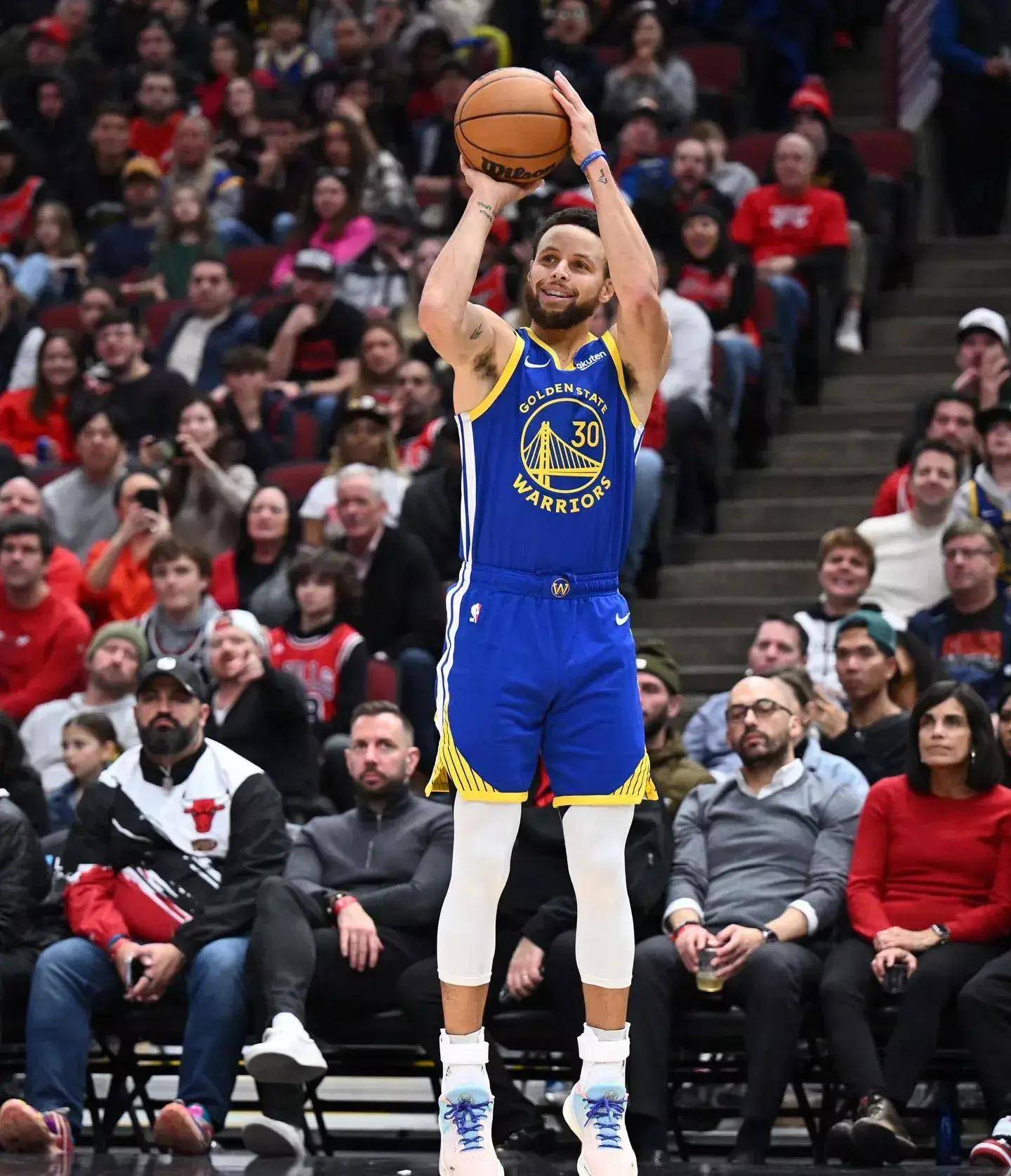 再延展一个 再延展一个