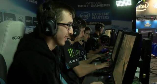 从进攻到防 从进攻到防