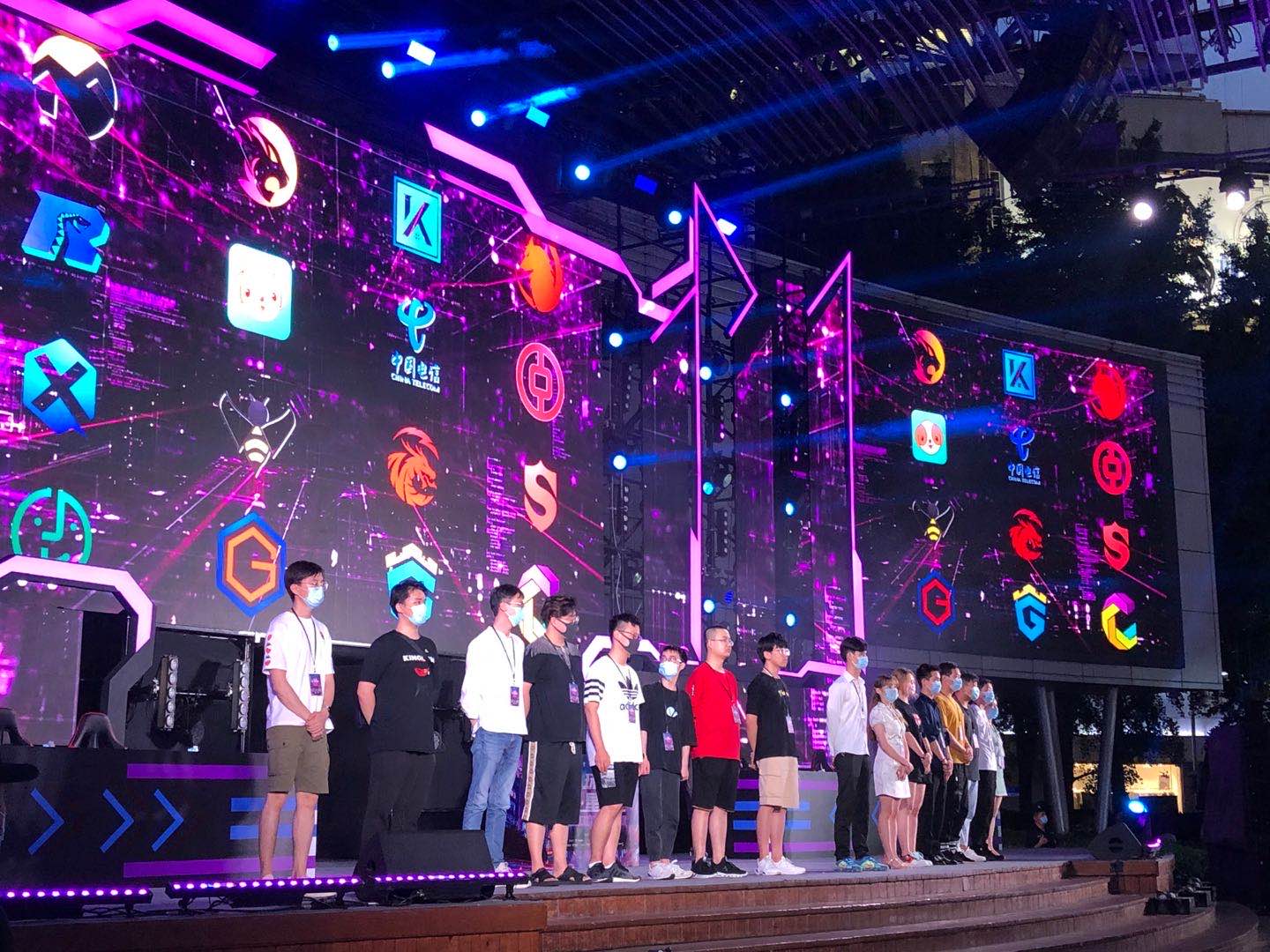 提供成长和 提供成长和