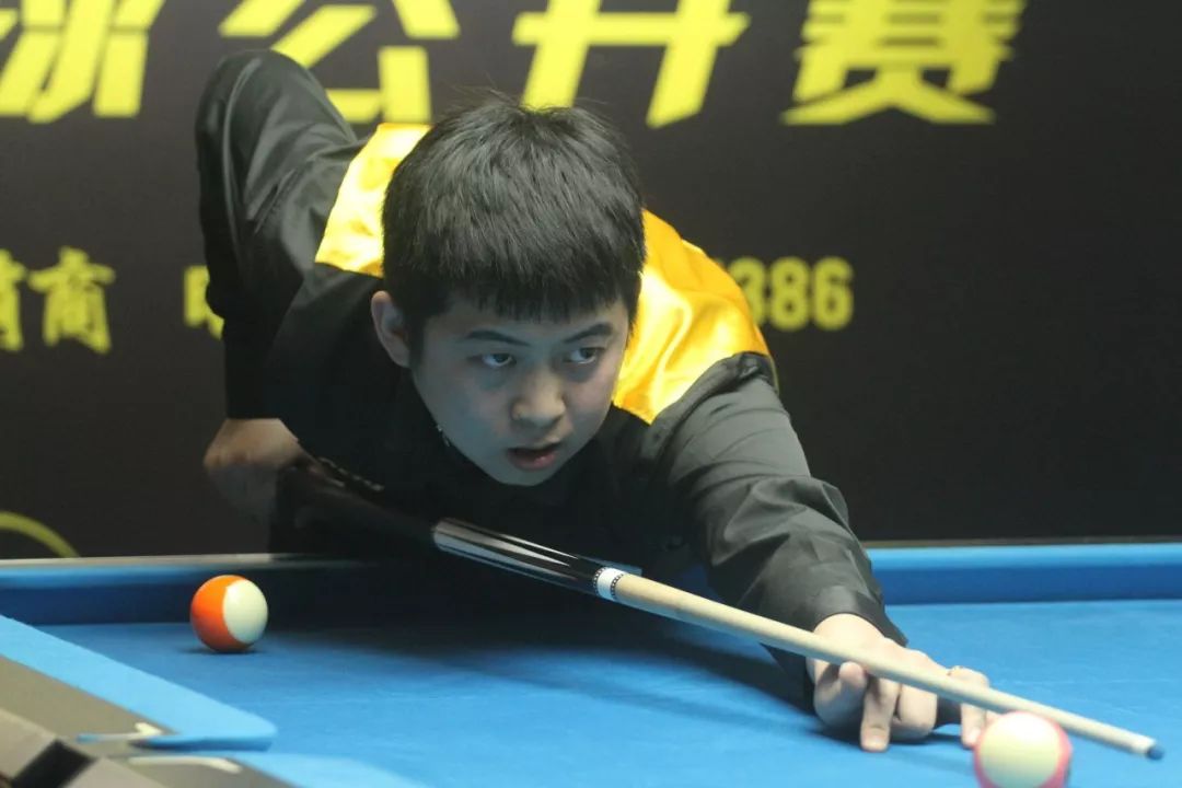 少数观众向 少数观众向